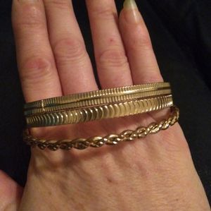 Gold stackable Bracelet